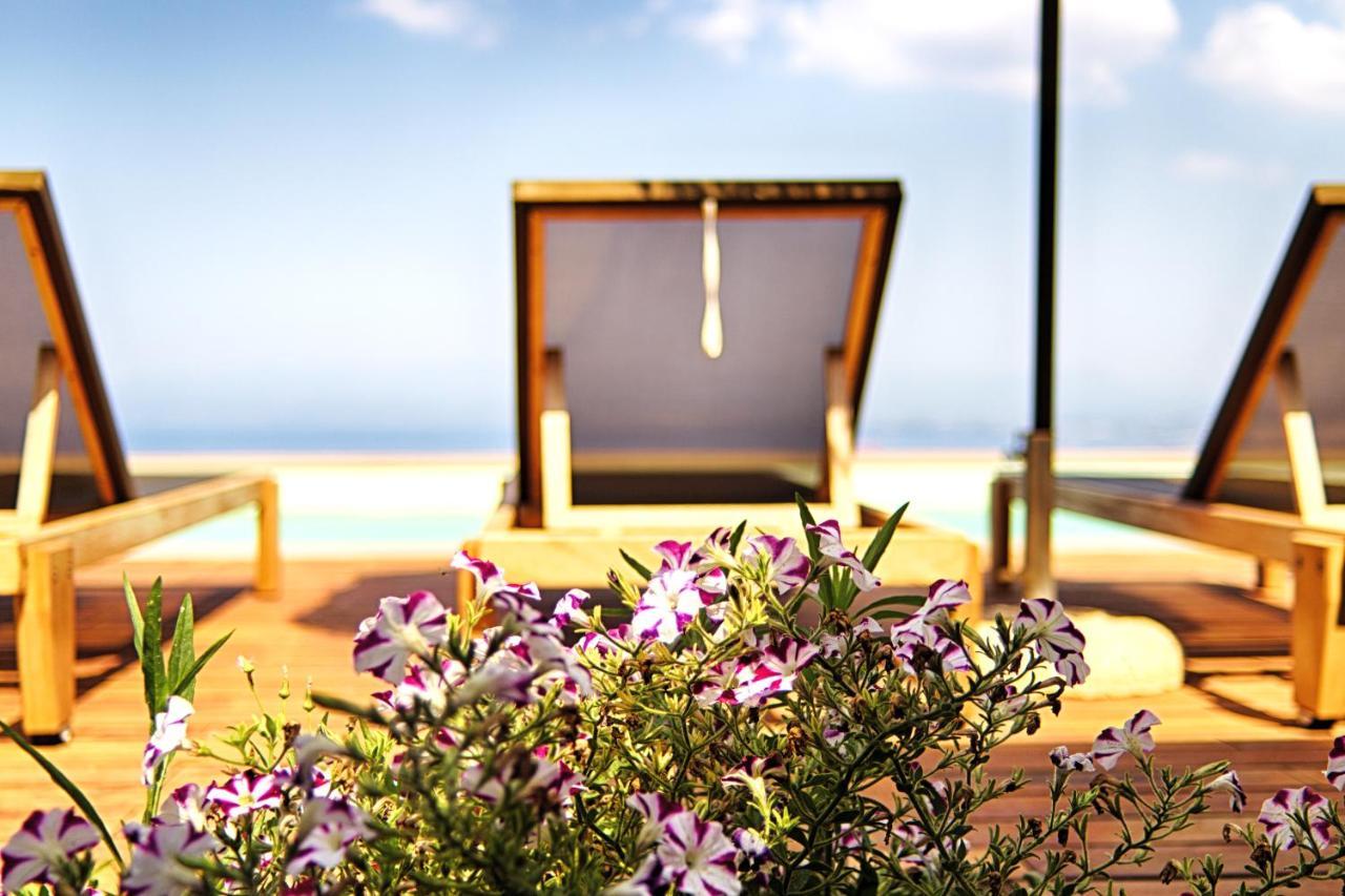 Euphoria Suites Avia Exterior photo